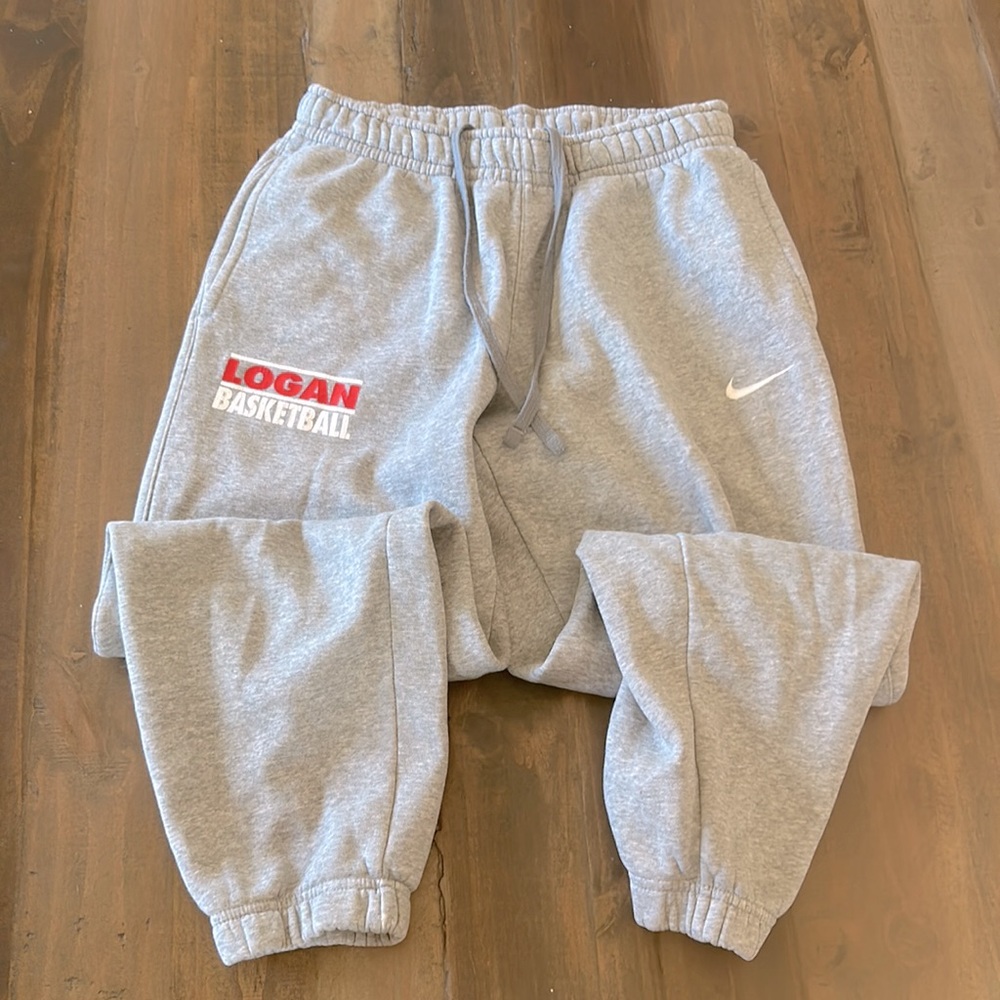 Nike fleece jogging pants/ sweats/ joggers gray size M
